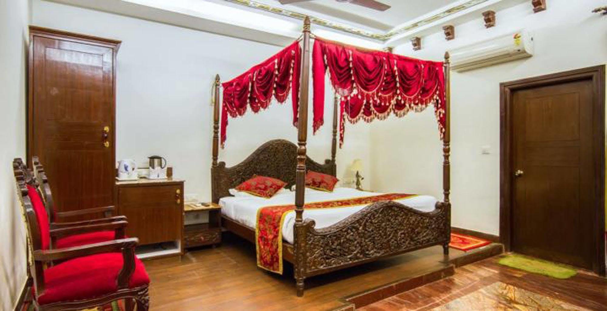 Hotel Nahargarh Haveli-Near Train Station Metro Jaipur Exterior foto